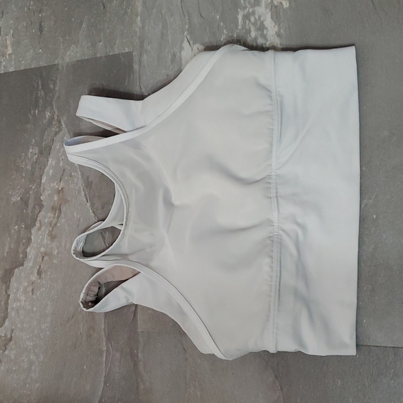 Lululemon Double Tap Bra II. Off White. Size 4. Flaw, Stains. - Picture 6 of 11